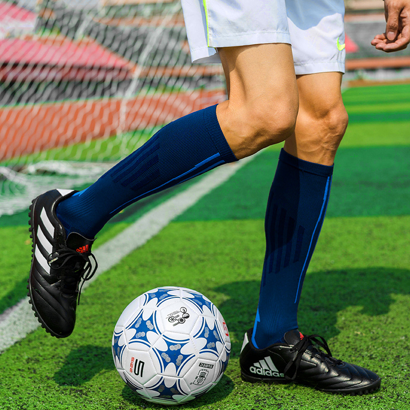 Stokin bola sepak cepat kering bernafas